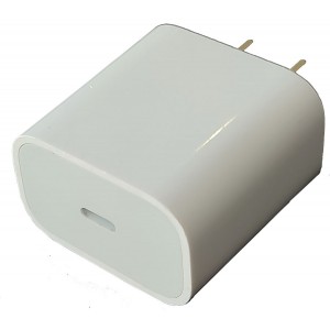 ADAPTADOR AC APPLE / NUMERO DE PARTE A1720 / EMC 3277 / ENTRADA: 100-240V AC / SALIDA5VCD - 3A